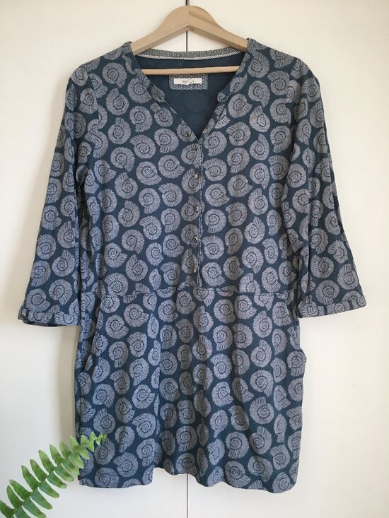 White Stuff Tops - Ammonite Paleontologist Print Cotton Blue & White Tunic Dress/Top - EU42